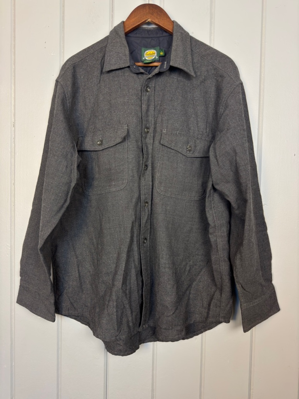 Vintage 90's CABELA'S Charcoal Gray Virgin Wool Button Down Men's Shirt Size L